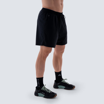 Short Deportivo Uomo Essentials FY26 